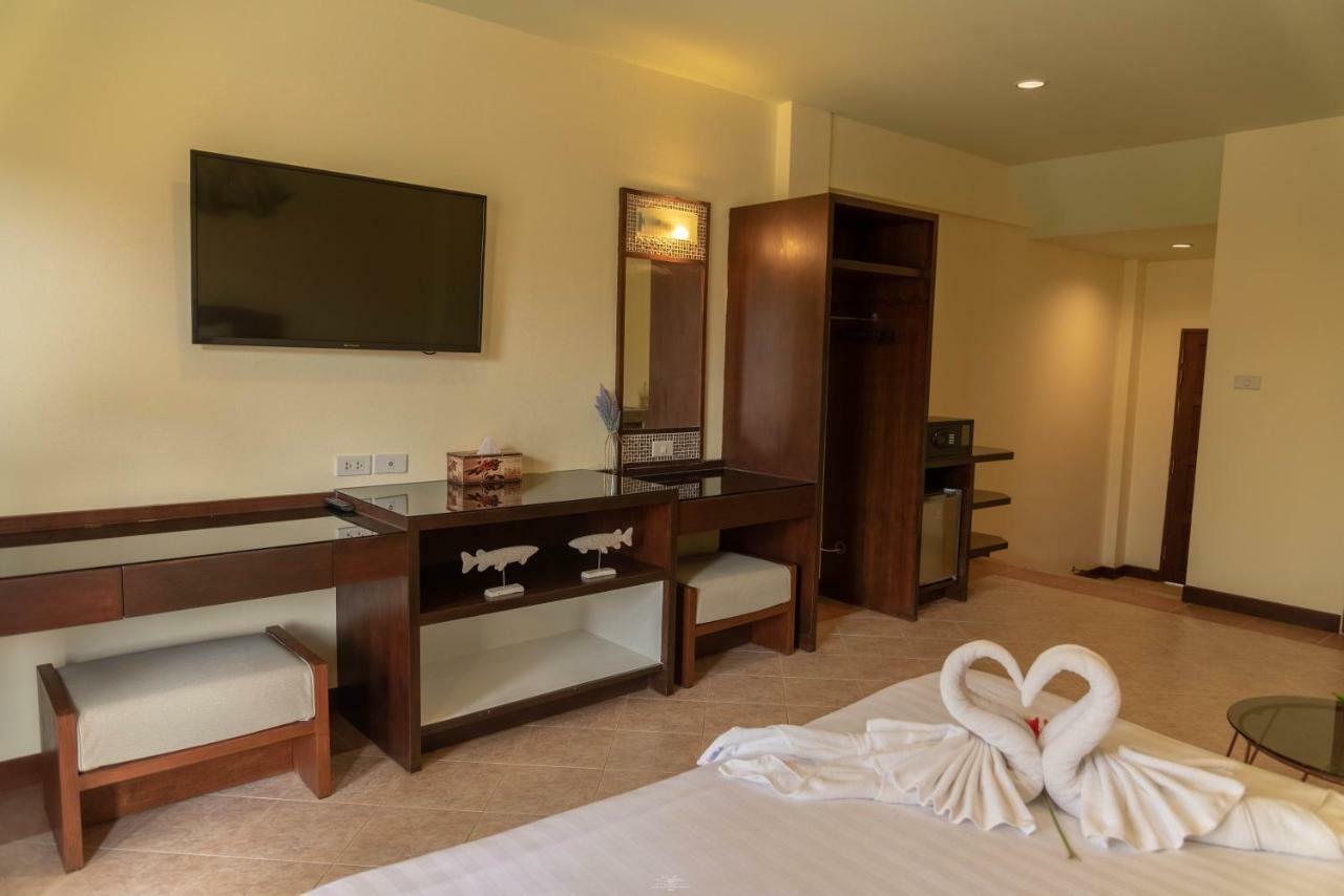 Park 38 Hotel - Sha Plus Phuket Kültér fotó